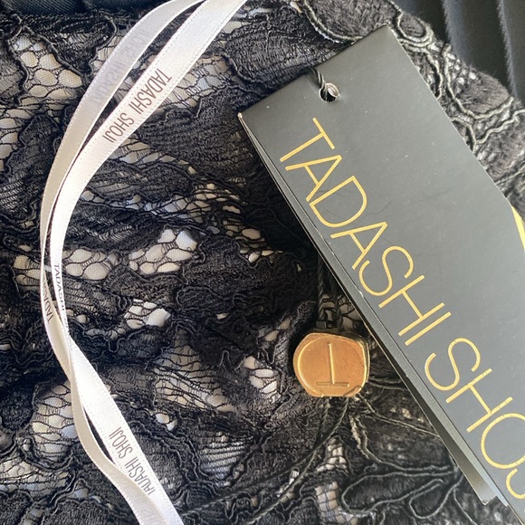 Tadashi Shoji Sleeveless Lace Cocktail Dress - Picture 7 of 8